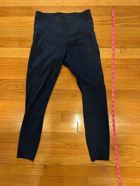 Navy Blue Lululemon Pocket Leggings Size 6